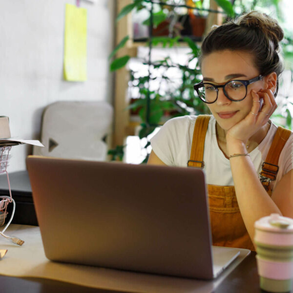5 Tips to Make Working from Home Less Overwhelming