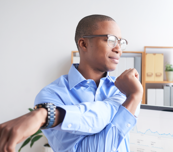 3 ideas para pausas activas durante tu trabajo y cómo te benefician
