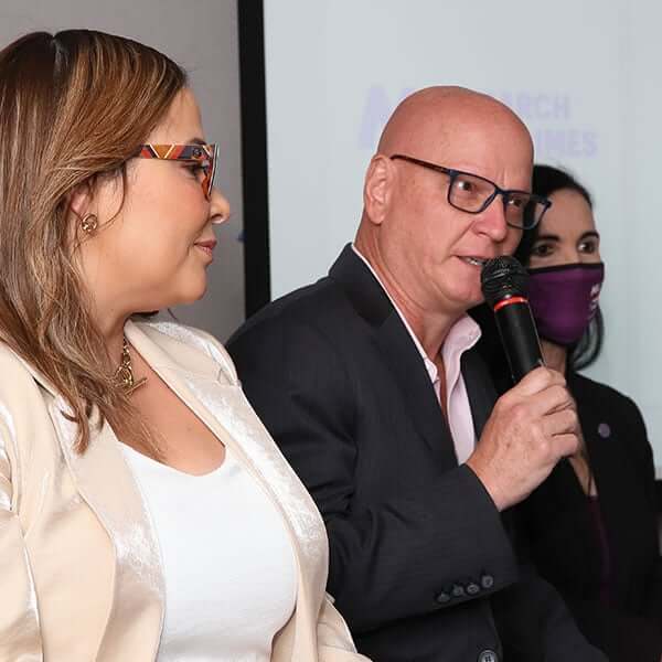 Se implementa innovador programa de cuidado prenatal en grupo